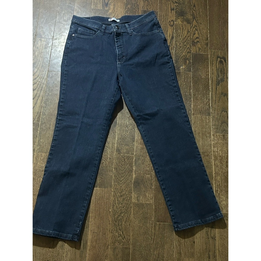 Lee Classic Fit Straight Leg Jeans Women's Size 14 Petite At the waist